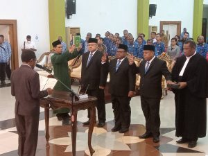 Direksi PT Air Minum Jayapura Robongholo Nanwani Perseroda Dilantik