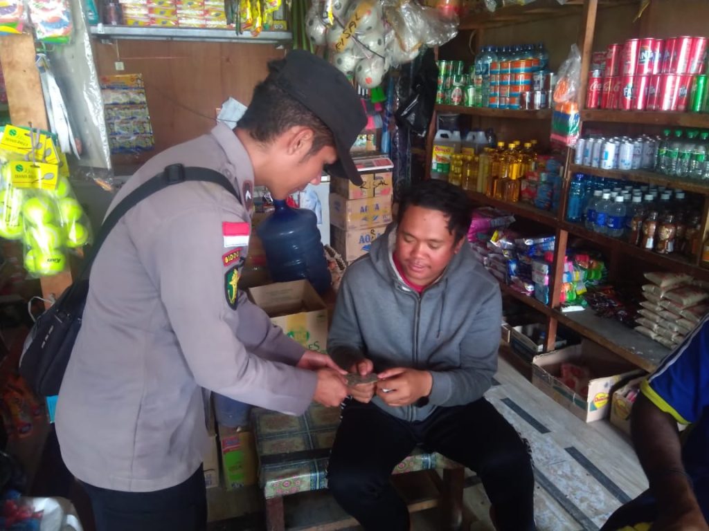 Peduli Kesehatan Warga, Polisi Hadirkan Program Keladi Sagu di Kampung Kago, Puncak