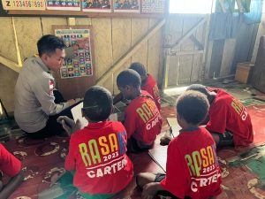 Bripda Eko Prasetiyo, Penyemangat Anak-anak  Putus Sekolah di Sugapa Intan Jaya