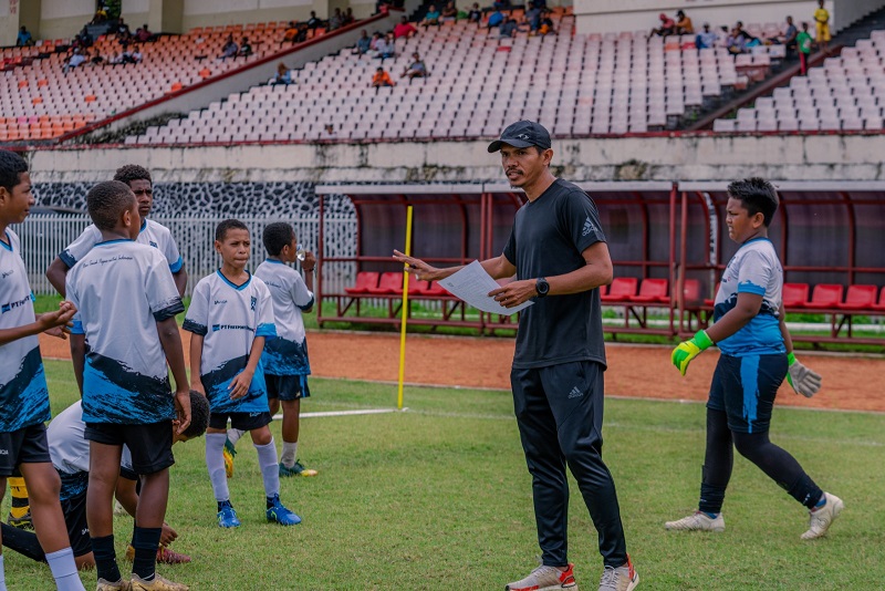 Ricardo Salampessy: PFA Membantu Peningkatan Sepak Bola Papua