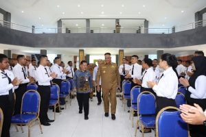 Gubernur Waterpauw: ASN Harus Peka dan Responsif