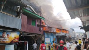 Puluhan Petak Rumah Sewa di Belakang Pasar Youtefa Hangus Terbakar