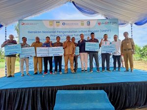 Bank Indonesia Papua Serahkan Bantuan PSBI kepada  Tujuh Kelompok Usaha