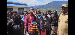 Puluhan Pencaker di Puncak Minta Jokowi Buka Formasi  CPNS Khusus OAP