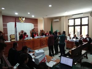 Saksi Jenny Usmani Dinilai Menjebak Johannes Rettob