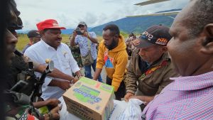 Pemkab Puncak Distribusi 6 Ton Bama untuk Bencana Kekeringan di Dua Distrik