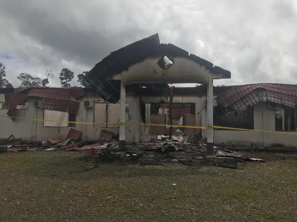 Polisi Selidiki Motif Dibalik Terbakarnya Kantor KPU Yahukimo