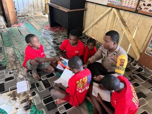 Tujuan Mulia Si-Ipar, Membentuk Generasi Unggul di Intan Jaya