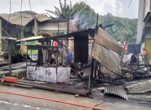 Tiga Unit Rumah di Tanah Hitam Kota Jayapura Terbakar
