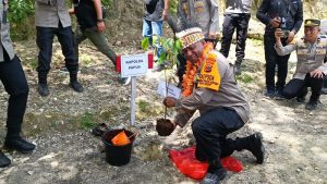 Dekatkan Polri dan Masyarakat, Polda Papua Gelar Baksos Polri Presisi