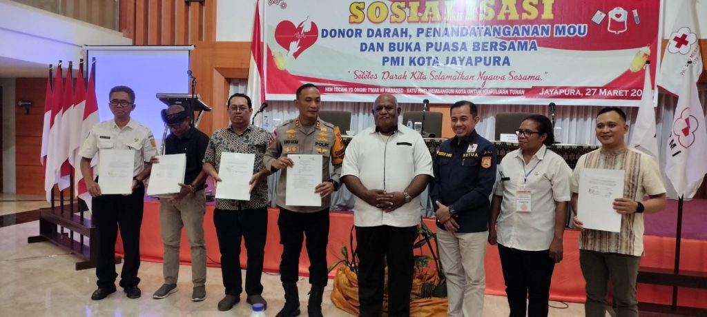 PMI Kota Jayapura dan Tujuh Lembaga Tandatangani MoU