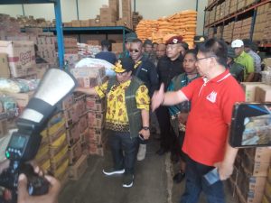 Jelang Idul Fitri, Pj Gubernur Papua Tengah Monitoring Stok Bapok