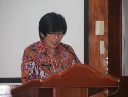 Sekda Jeni Linthin Membuka Kegiatan CAT untuk  Tenaga Honorer K2