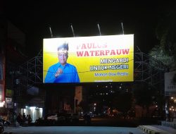 Baliho Paulus Waterpauw Minta Doa Restu Terpasang di Pusat Kota Jayapura