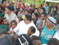 Penjabat Gubernur Papua Tengah Akan Penuhi Kebutuhan Pengungsi Paniai