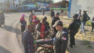 Gelar Razia, Polres Jayawijaya Amankan Sejumlah Sajam