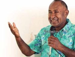 Paulus Waterpauw Ajak Milenial Papua Mengheningkan Cipta Mengenang Yance Rumbino Pencipta Lagu “Tanah Papua”