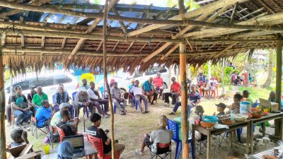 Hari Masyarakat Adat Sedunia 2024 Sekaligus Menoken Mambesak di Kampung Pupehabu