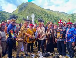 Akui Harga Tiket ke Papua Tinggi, Sandiaga Uno Beberkan Rencana Pemerintah Pusat