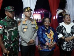 PJ Gubernur Ribka Haluk Hadiri Deklarasi Kampanye Damai Pilkada 2024 KPU Papua Tengah