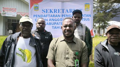 Pansel Buka Sekretariat Perekrutan Anggota DPRK Kabupaten Puncak di Kantor Kesbangpol