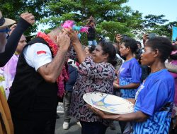 Kampanye Terbatas di Supiori dan Biak, MARI-YO  Janji Rekrut Anak Papua jadi ASN