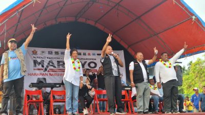 Ribuan Orang Hadiri Kampanye Terbuka MARI-YO dan YANNI–JEMMI di Sarmi