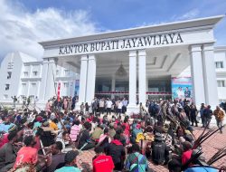 Bupati Jayawijaya Atenius Murip: ‘Kamu Tunggu Saya Kerja’!