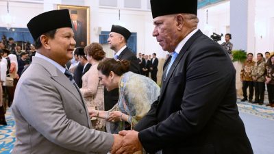 Dipilih Presiden Prabowo, Karir Paulus Waterpauw Tetap Bersinar