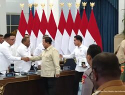 Paulus Waterpauw: Presiden Prabowo Tegaskan Investasi dari Hulu ke Hilir untuk Bangun Papua