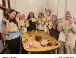 Baru Tahu! Begini Sulitnya Membuat Noken, Dosen Uncen Sampai Terpikat