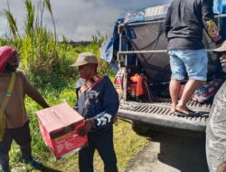 Jelang Natal, Tokoh Adat Mee Terima Bantuan Pemerintah untuk Kebutuhan Ekonomi Keluarga