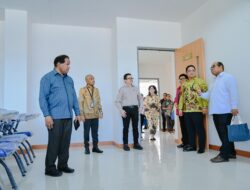 Freeport Serahkan Gedung Sains & Kemitraan UNCEN, Perkuat Riset & Pembelajaran di Papua