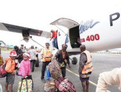 Christmas Flight & Boat Layani Mudik Natal Karyawan PTFI dan Keluarga ke Pedalaman Papua