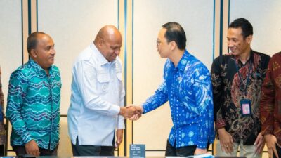 Gubernur Papua dan Angkasa Pura Bahas Pengembangan Bandara Sentani