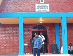 Wabup Jayawijaya Ingatkan Kepala Kampung Peka Kebutuhan Gereja
