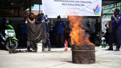 PLN Perkuat Mitigasi Bencana di Wilayah Pesisir Hamadi Melalui Program Desa Siaga Bencana