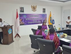 Wabup Ronny Elopere Membuka Rapat Kerja I GOW Jayawijaya