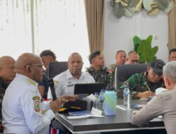 Bupati Puncak Pastikan Pemerintahan Tetap Berjalan Usai Pembakaran Sejumlah Kantor