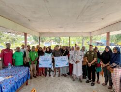 YBM PLN Salurkan Beasiswa dan Modal Usaha di Kampung Nengke, Sarmi