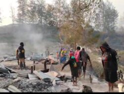 Kemarau Panjang Picu Kebakaran di Puncak, Rumah dan Honai Hangus RSUD Ilaga Nyaris Terbakar