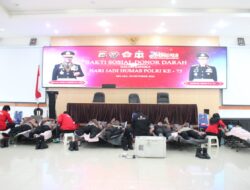 Hari Jadi Humas Polri ke-75, Wakapolda Papua dan PJU Ikuti Donor Darah